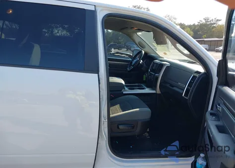 2019 Ram 1500 Classic Big Horn 4X2 5'7 Box from USA, damaged, VIN 1C6RR6LTXKS637921